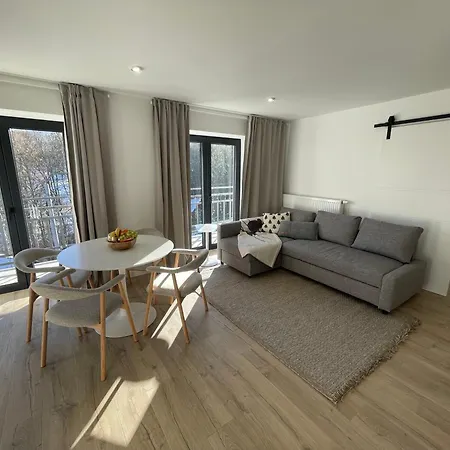 דירה Mamut שצ'קלארסקה פוראובה