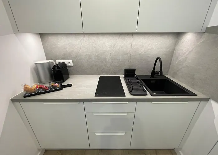 Mamut * שצ'קלארסקה פוראובה